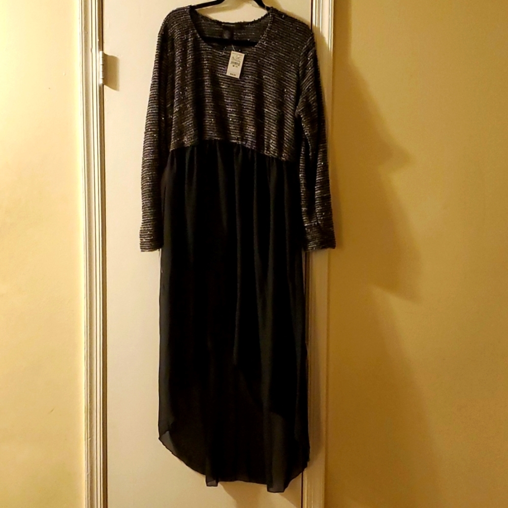 Black Glitter High-low plus size top by Ashley Stewart's 18/20